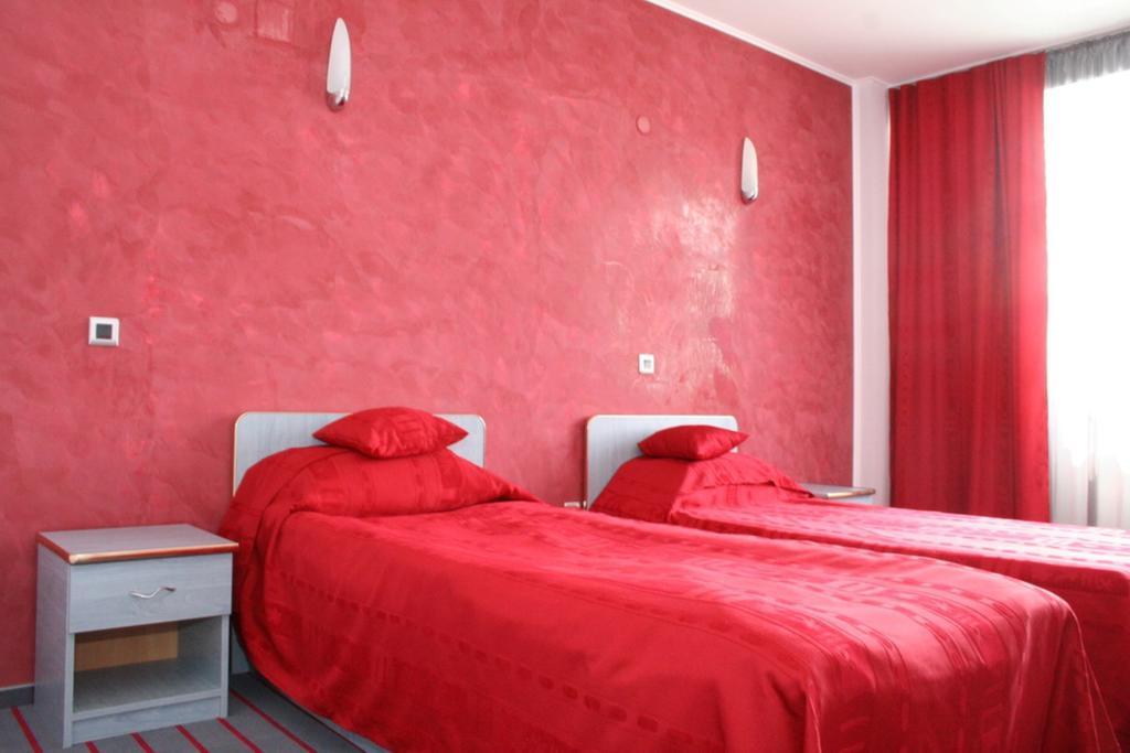 Hotel Zytto By Razvan Rat Slatina  Room photo